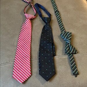 J. Khaki Red and White Striped Tie